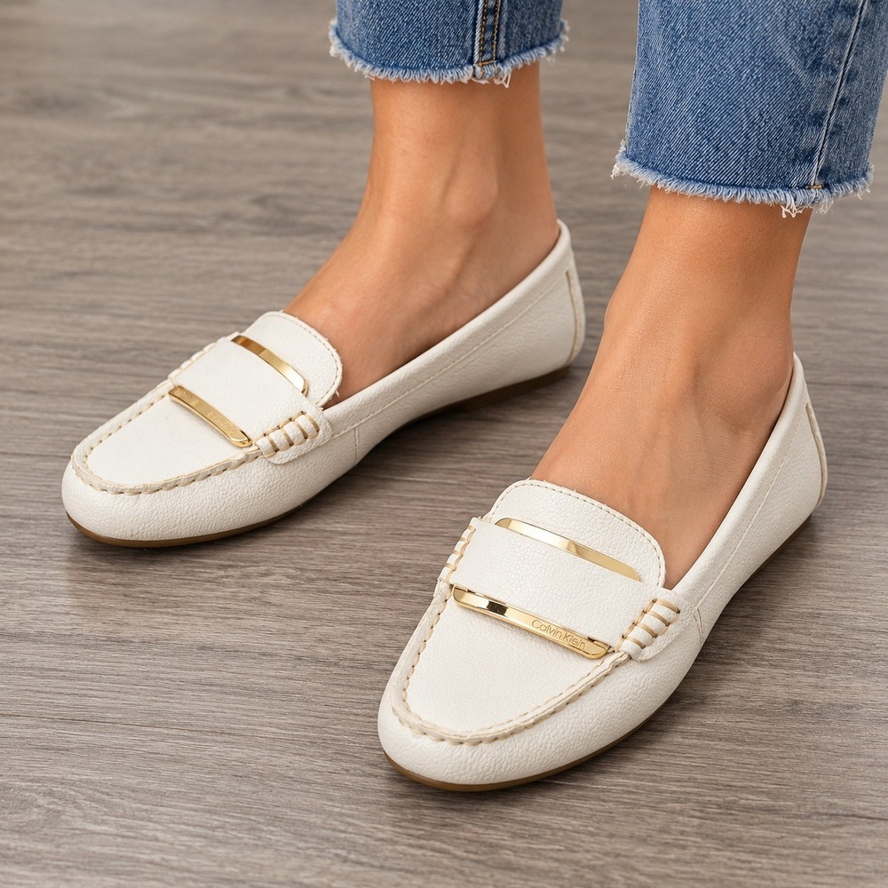 Calvin Klein Leonie White Pebbled Loafers Gold Hardware 5.5 Quiet Luxury Preppy